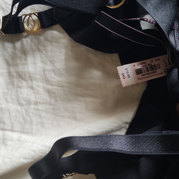 Victoria's Secret Very Sexy Strappy Open Cup Demi Bra - Picture 7 of 7